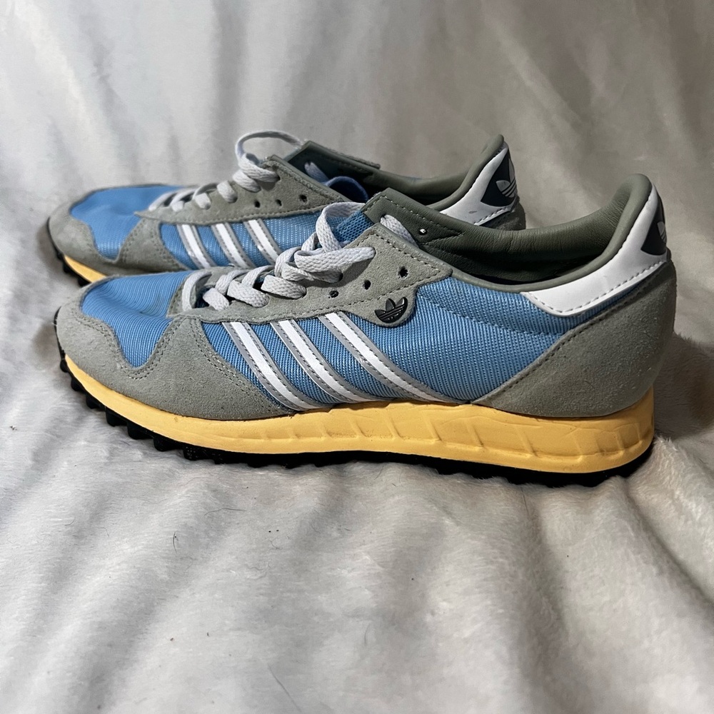Adidas Light Blue and Gray Trainers with Yellow Sole
